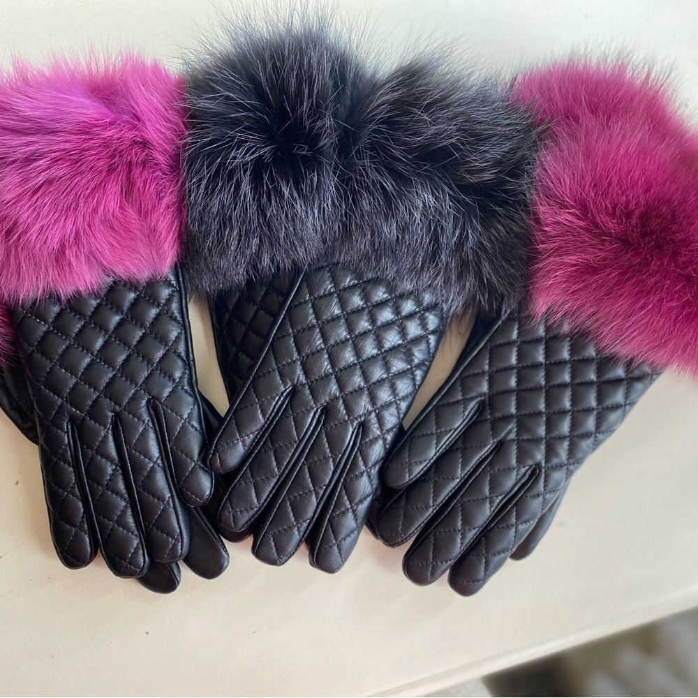Fox fur trimmed leather gloves